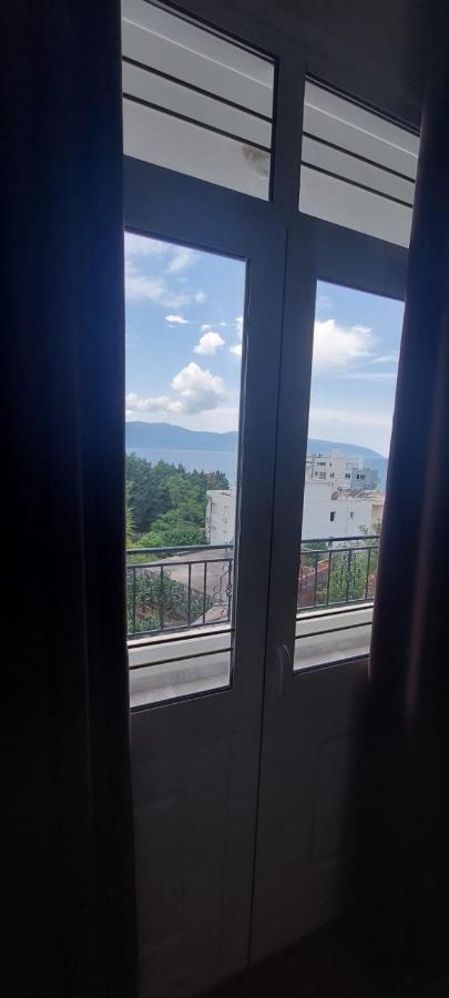 Hotel Kristal Vlorë Exteriér fotografie